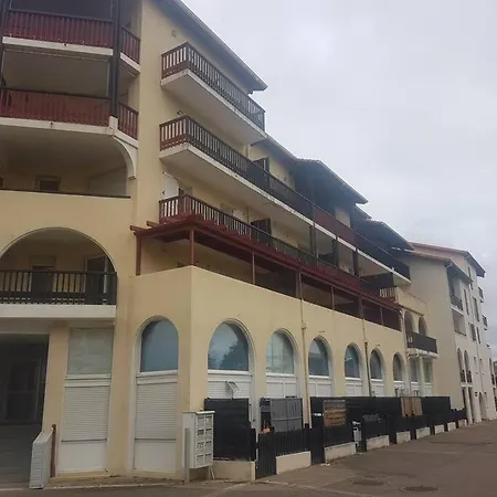 Magnifique T2 Meuble Au Pied Du Port Apartamento Capbreton